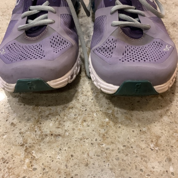 On Running, Cloud Flow III in Violet/Tide Size 9.5 B - Picture 5 of 10